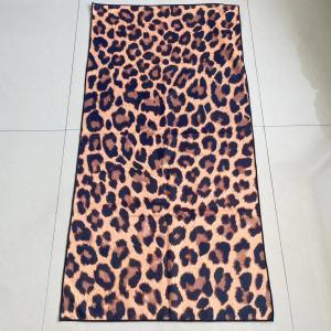 China Quick Dry Absorbent Terry Cloth Towel Oversized Sand Free Swim Towel Sexy Spotted Cheetah Leopard Print Beach Towel for supplier