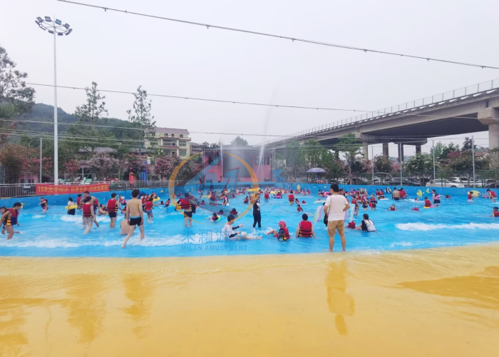 China Theme Park Water Surfing Machine Central Control 1.8m Depth For Public wholesale