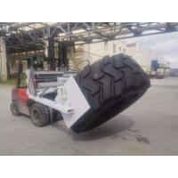 China Big Diameter Tyre Clamp Forklift Wheel Lift Attachment Lift Truck Attachments on sale