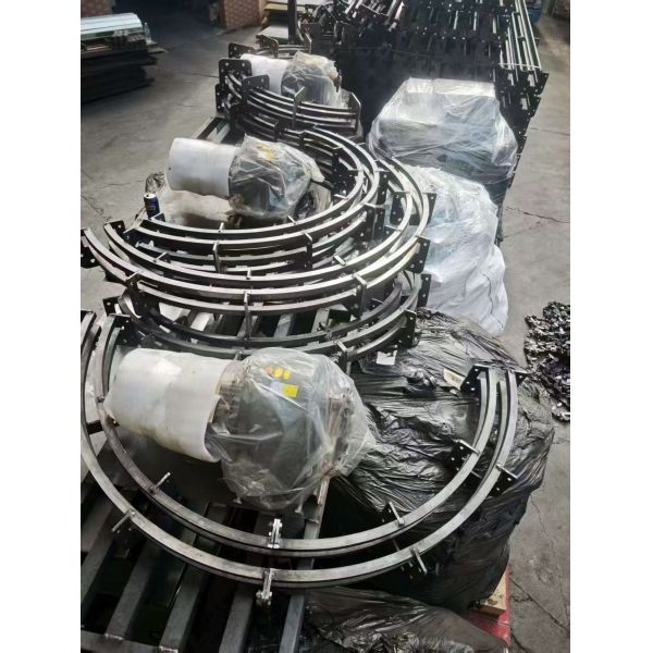 Engineered custom roller coating conveyor chain automated coating system