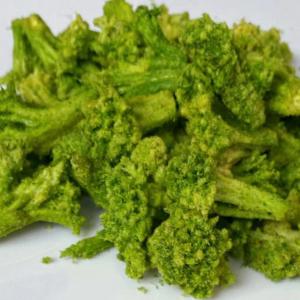 A venda quente secou vegetais limpa preços de grosso desidratados naturais Fried Broccoli Chips dos brócolis