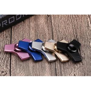 Desk toy spinner aluminium colorful fidget metal tri angle fight edc aluminum spinner with display box 1110