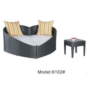 China Swimming pool chair sunbed daybed rattan wicker with ottoman Hart shape-6102 supplier