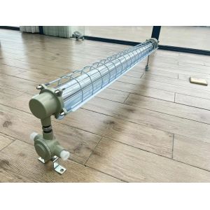 China Durable ATEX Explosion proof LED Linear Light Fixture 100lm/w IP66 For Wet Environments Zone 21 and 22 Corrosion Resistant wholesale