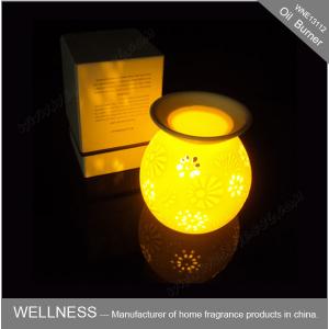 China Classic Electric Oil Burner With Light , Christmas Gift  Perfume Oil Lamp Burners supplier