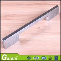 China cheap assessories modern simple design quality assurance Aluminum Material and Door Usage door handle for furniture on sale