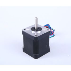 China Motor deslizante do torque alto do Nema 17 com elevada precisão da caixa de engrenagens 450g supplier