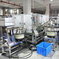 China Máquina de ensamblaje automática de tapa plegable doble de alta velocidad tipo giratoria de infusión on sale