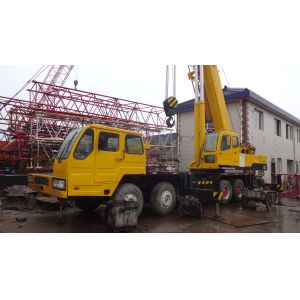 China o caminhão móvel usado Cranes XCMG QY70K com desempenho perfeito supplier