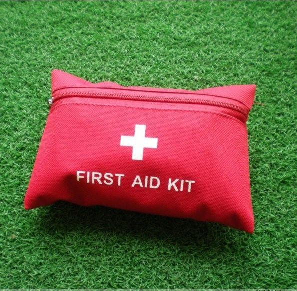 Emergency Survival FIRST AID KIT Bag Treatment Pack Outdoor travel medical kits