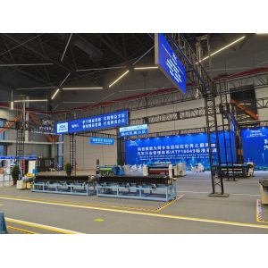 China 120 r/h Advanced Wire Mesh Weaving Machine High Volume Production 1600D wholesale