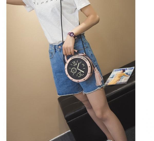 2016人のハンBan PU夏新しいさんの包みの円形の時計の方法女性はショルダー・バッグを選抜します