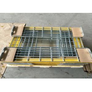 China T6 Steel Grating Stair Treads With Yellow Nonskid Nosing Low Carbon Steel supplier