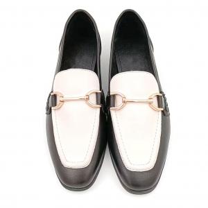 Ladies Casual Loafer Shoes With Rubber Outsole Black White Color