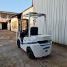 Used White TCM 2.5-Ton Diesel Forklift with ISUZU Engine Central Cylinder Robust Performance for Warehouse and Logistics Operations