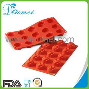 China FDA Standard 15Cavities Rose Flower Design Silicone Baking Cake Mold supplier