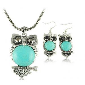 China Big European and American vintage owl necklace long necklace of natural semi-precious turq supplier