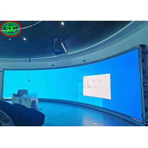 High Definition Indoor Curved P3.91 Full Color LED Display With Adjustable Angle Cabinet