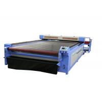 China Automatical Roll CO2 Laser Cutter With Liquid Crystal Display Control System on sale