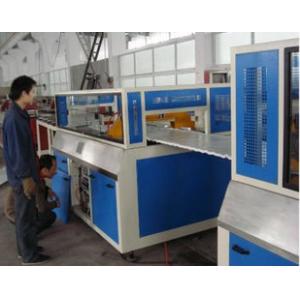 China Fully automatic Wood Plastic Composite Extrusion Line With Online Lamination For Making Furniture Board supplier