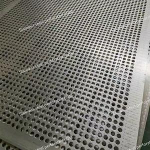 China 耐久性のある304/316ステンレス鋼マイクロホール穿孔金属シート スムーズな表面 カスタムパターン サイズ wholesale