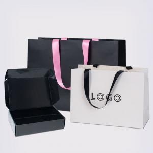 China Customized Handmade Large Portable Fashion Shopping Paper Gift Rectangular Green Bag supplier