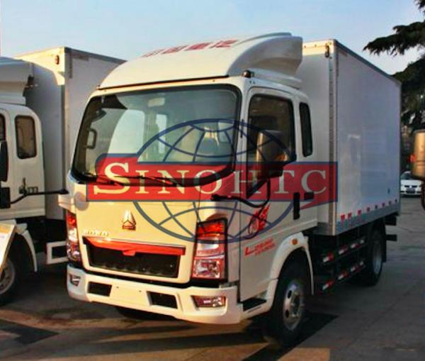 Closed Box Cargo Transport Truck 8 - 10 Tonsloading Capacity 6 Wheels
