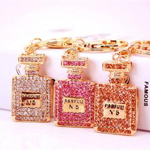 China Perfume Bottle Key Chain Ornaments Diamond Studded Irregular Shape supplier