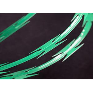 PVC Coated Concertina Razor Wire CBT -65 Razor Ribbon Fencing 5-25kg Weight
