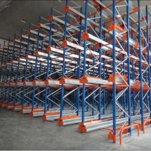 Upright Beam Steel Pallet Rack Storage Systems Transport Convenient Corrosion Protection