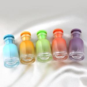 China 製造業者の卸し売り点30mlのスプレーの香水瓶、ねじ口は色の勾配ガラスの香水瓶に吹きかける wholesale