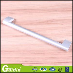 China make in China furniture hardware aluminum accessories high quality modern design kitchen pull handles for cabinets supplier