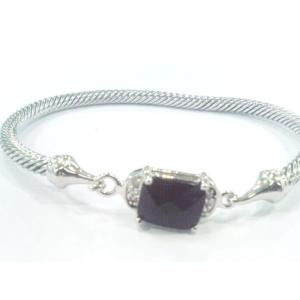 (B-58)Petite Wheaton Bracelet with Black Onyx Classic Bracelets