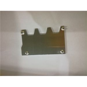 China La prensa progresiva del remache muere dos precisión de aluminio sellada las cavidades del disipador de calor 0.003m m supplier