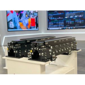 China 1300 X 1400 X 1500mm Pallet Telescopic Fork Double Motor Pallet Type Fork 30m/Min wholesale