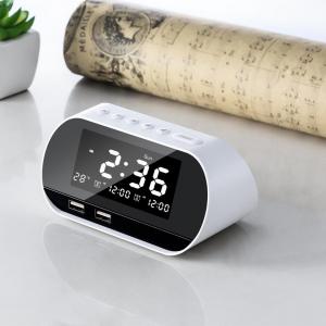 China Plastic Material Portable Clock Radio With LCD Display Sleep Timer supplier