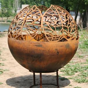 China Outdoor Sphere Corten Steel Fire Pit 80cm Stoves Packed In Wooden Box supplier