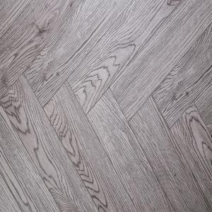 China Durable Capability Density 12mm Wood Grain Laminate Flooring with Herringbone Pattern supplier