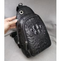 China Genuine Real Crocodile Skin Men's Casual Chest Bag Authentic Alligator Leather Male Crossbody Bag Messenger Bag on sale