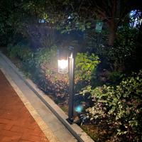 China Black Aluminum Outdoor Solar Post Lights Traditional With 2 Modes on sale