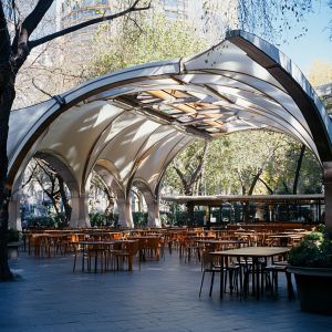 China Structure de membrane de tension pour les repas en plein air Des solutions élégantes résistantes aux intempéries supplier