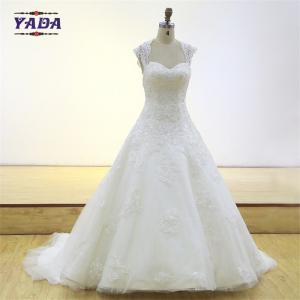 China Latest elegant v-neck backless embroidery mullet luxury dress vintage lace wedding gown supplier