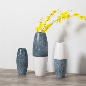 China Modern handmade ornament home decoration desktop flower vase craft elegant ceramic flower vase supplier