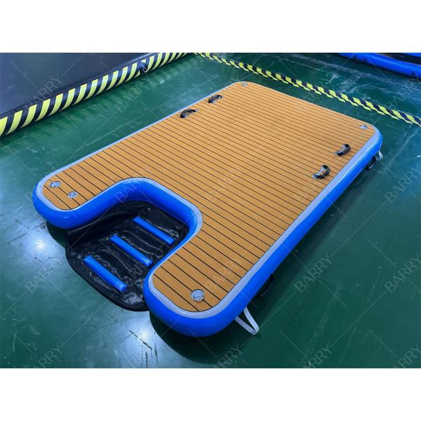 China Rampe pour animaux de compagnie réglable en bois Rampe pour chien portable pliable pour lac et piscine supplier