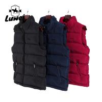 China Lightweight Cold Weather Vest Utility Cotton Polyester Sleeveless Puffer Vest on sale