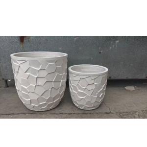 China Irregular Polygonal Mosaic-like Pattern White Round Fiber Clay Planter Customization wholesale