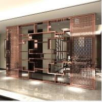 China Indoor furniture large size carving room divider with shelves for home on sale