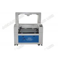 China Automatic Edge Tracking CO2 Laser Cutter , Clothing Label Logo Laser Engraving Cutting Machine on sale