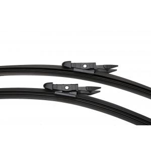 China Soft Rubber Car Wiper Blades , Multi Functional Car Windshield Wipers supplier