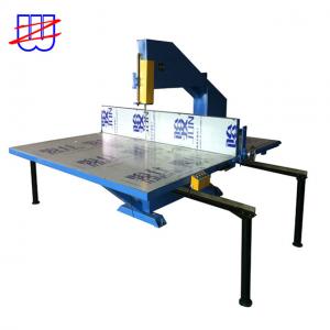 China Semi-automatic Manual Vertical Cutting Machine for EPE/EVA Sponge Cutting Performance supplier